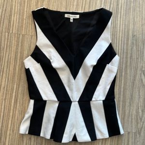 Robbi & Nikki peplum tank top